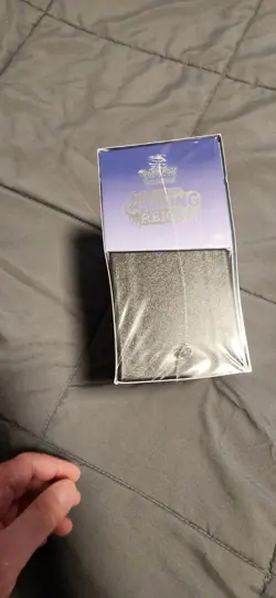 Pokemon Sword & Shield Chilling Reign Elite Trainer Box Pokemon Center Exclusive - Image 2