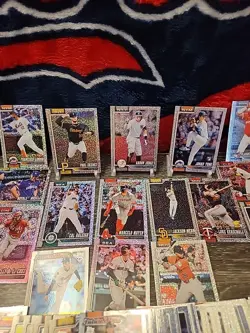 2026 Topps Series 1 Celebration Confetti Lot (x110+) - Elly, Judge, Tong, Skenes - Image 2