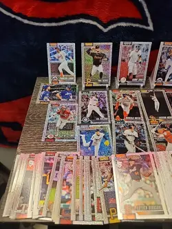 2026 Topps Series 1 Celebration Confetti Lot (x110+) - Elly, Judge, Tong, Skenes - Image 3