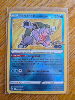 Radiant Blastoise 018/078 Pokemon GO Holo - Image 1