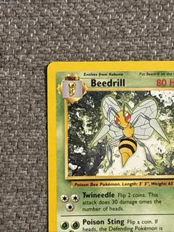 Pokemon TCG Beedrill 17/102 Base Set Unlimited Non-Holo Rare Card NM / LP - Image 4