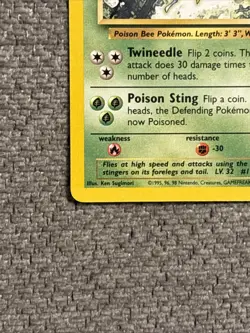 Pokemon TCG Beedrill 17/102 Base Set Unlimited Non-Holo Rare Card NM / LP - Image 5