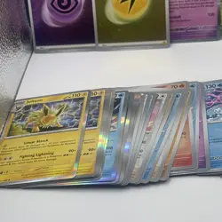 Pokemon TCG 151 Holo/Reverse Holo Lot Of 46!! - Image 4