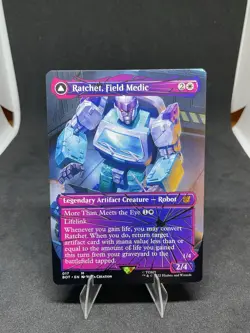 Ratchet, Field Medic (Shattered Glass) Universes Beyond: Transformers Regular 17 - Image 1