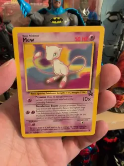 Pokemon Mew Promo Card - Black Star Promo #8 - Vintage 1999-2000 Wizards - Image 1