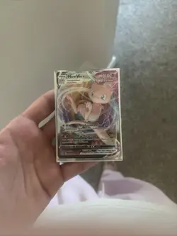 Mew Vmax 114/264 Fusion Strike NM Full Art Ultra Rare Pokemon Card - Image 1