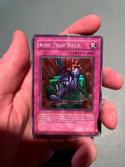 Acid Trap Hole - Unlimited Secret Rare - DDS-005 HP - Image 1