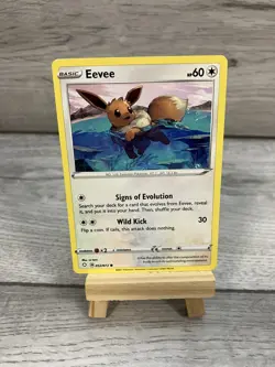 Eevee Common Shining Fates 052/072 Pokemon Card TCG - Image 1