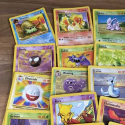 Pokemon Vintage Card Bundle Job Lot Original 1999 Mixed Cards - Image 2