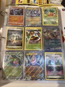MASSIVE 1500 + Pokemon Card Mixed Lot - Image 2