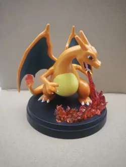 Charizard EX Super Premium Collection Figure Statue Card Stand - Image 2