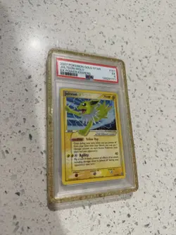 2007 POKEMON EX POWER KEEPERS GOLD STAR #101 JOLTEON-HOLO PSA 5 - Image 1
