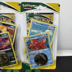 Pokemon Evolving Skies Blister Pack Lot Houndoom & Octillary W/ Coin - Image 3