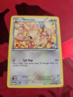 LP Minccino Legendary Treasures: Radiant Collection RC18/RC25 Pokemon Card - Image 1
