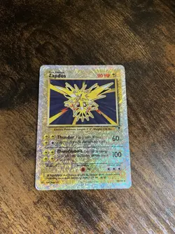 Pokemon TCG Zapdos Reverse Holo Rare Legendary Collection 19/110 Damaged - Image 1