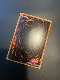 2002 Vintage Yugioh - Red-Eyes Black Dragon- Ultra Rare DL2-050 - Image 2