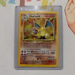 CHARIZARD 4/102 HOLO RARE BASE SET excellent condition never played - Image 1