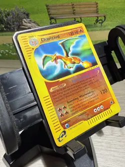 Expedition Base Set Pokemon TCG Charizard 40/165 - Image 4