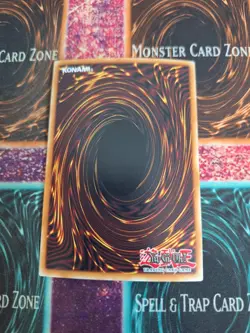 Yugioh Lunalight Crimson Fox BLHR-EN067 Ultra Rare 1st Edition Near Mint - Image 3