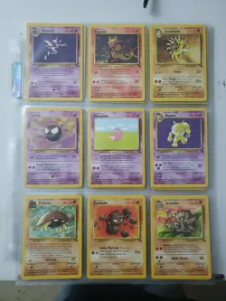 Pokemon FOSSIL 1999 LP 33 Card Lot. Commons And Uncommon. As Pictured - Image 1