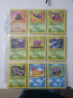 Pokemon FOSSIL 1999 LP 33 Card Lot. Commons And Uncommon. As Pictured - Image 2