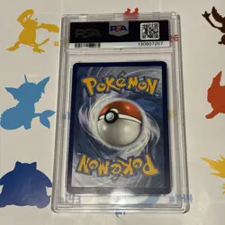 Pokemon TCG SWSH Fusion Strike Mew VMAX Card 114/264 PSA 10 - Image 2