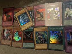 Yu-Gi-Oh! Vintage Card Lot Over 700 Cards - Image 1
