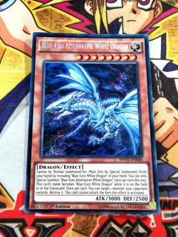 Blue-Eyes Alternative White Dragon mvp1-ens46 1st Ed (NM) Secret Rare Yu-Gi-Oh! - Image 1
