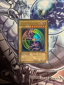 Yu-Gi-Oh! Dark Magician SDY-006 - Ultra Rare Unlimited MP/HP (WNU) - Image 1