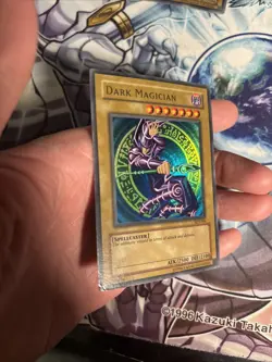 Yu-Gi-Oh! Dark Magician SDY-006 - Ultra Rare Unlimited MP/HP (WNU) - Image 2