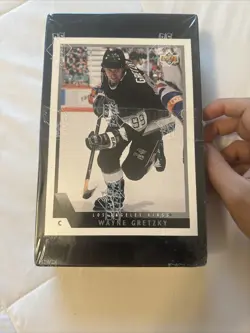 1993 UPPER SECK SERIES 1 HOCKEY CARD HOBBY BOX UNOPENED FACTORY SEALED - Image 3