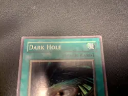 Yugioh - Dark Hole - LOB-052 Super Rare Legend of Blue-Eyes White Dragon (MP) - Image 3