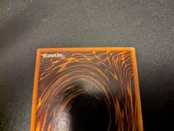 Yugioh - Dark Hole - LOB-052 Super Rare Legend of Blue-Eyes White Dragon (MP) - Image 5