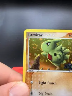 2004 LARVITAR Reverse Holo Stamp Team Rocket Returns 63/109 Pokemon NM Swirl - Image 2