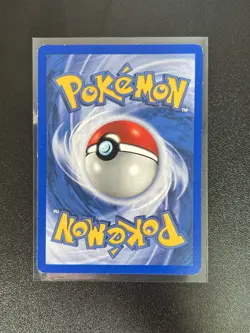 Pokemon Pidgeot 2/18 Southern Islands 2001 MP Crease - Regular Rare WotC Promo - Image 2