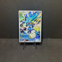 Pokemon TCG - Riolu #215/198 - Scarlet & Violet - Illustration Rare Near Mint! - Image 2