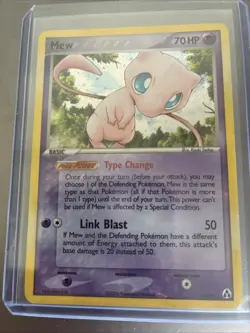 📈 Mew 2006 EX Legend Maker 10/92 Holo Rare Pokemon Card - Image 2