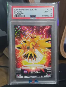 2005 CARDDASS POKEMON ADVANCED GENERATION ZUKAN CARD RAINBOW #386 ZAPDOS PSA 10 - Image 1