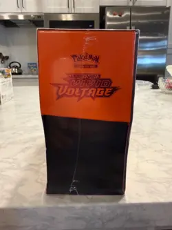 Pokemon TCG: Vivid Voltage Elite Trainer Box ETB Factory Sealed sword and shield - Image 5