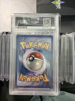 2006 POKEMON EX CRYSTAL GUARDIANS #4 CHARIZARD-HOLO PSA 8 - Image 2