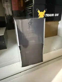 Pokemon Trading Card TCG: 25th Anniversary Celebrations Elite Trainer Box Sealed 820650809439 - Image 2