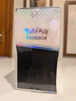 Pokemon TCG Prismatic Evolutions Elite Trainer Box Pokemon Centre - Image 4