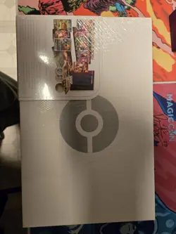 Pokemon TCG Sword and Shield Ultra Premium Collection Charizard Box 820650871115 - Image 2