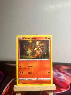 Pokemon TCG Pokemon Charmander Charmander Promo Holo Cosmo SWSH092 NM - Image 1