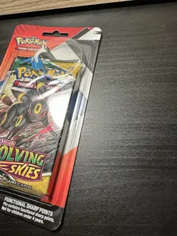 Pokemon Evolving Skies & Chilling Reign 2 Booster pack Blister Latios Pin Sealed - Image 4