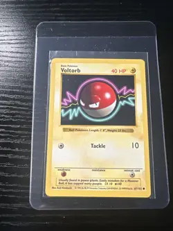 Voltorb 67/102 Base Set Shadowless WOTC Vintage Pokemon - Image 1