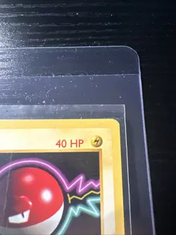 Voltorb 67/102 Base Set Shadowless WOTC Vintage Pokemon - Image 4