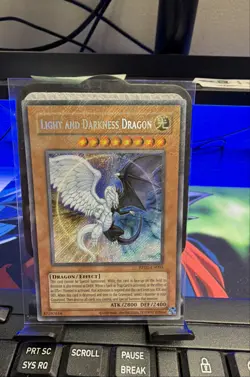 Light and Darkness Dragon RP02-EN095 Retro Pack 2 (2020 Date Reprint) Unlimited - Image 1
