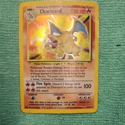 Wizards of the Coast Charizard Base Set Holo Rare 4/102 Pokemon Card 1999 - Image 2