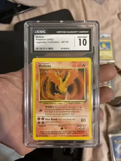 Pokemon Moltres 2002 Legendary Collection 30/110 CGC 10 - Image 1